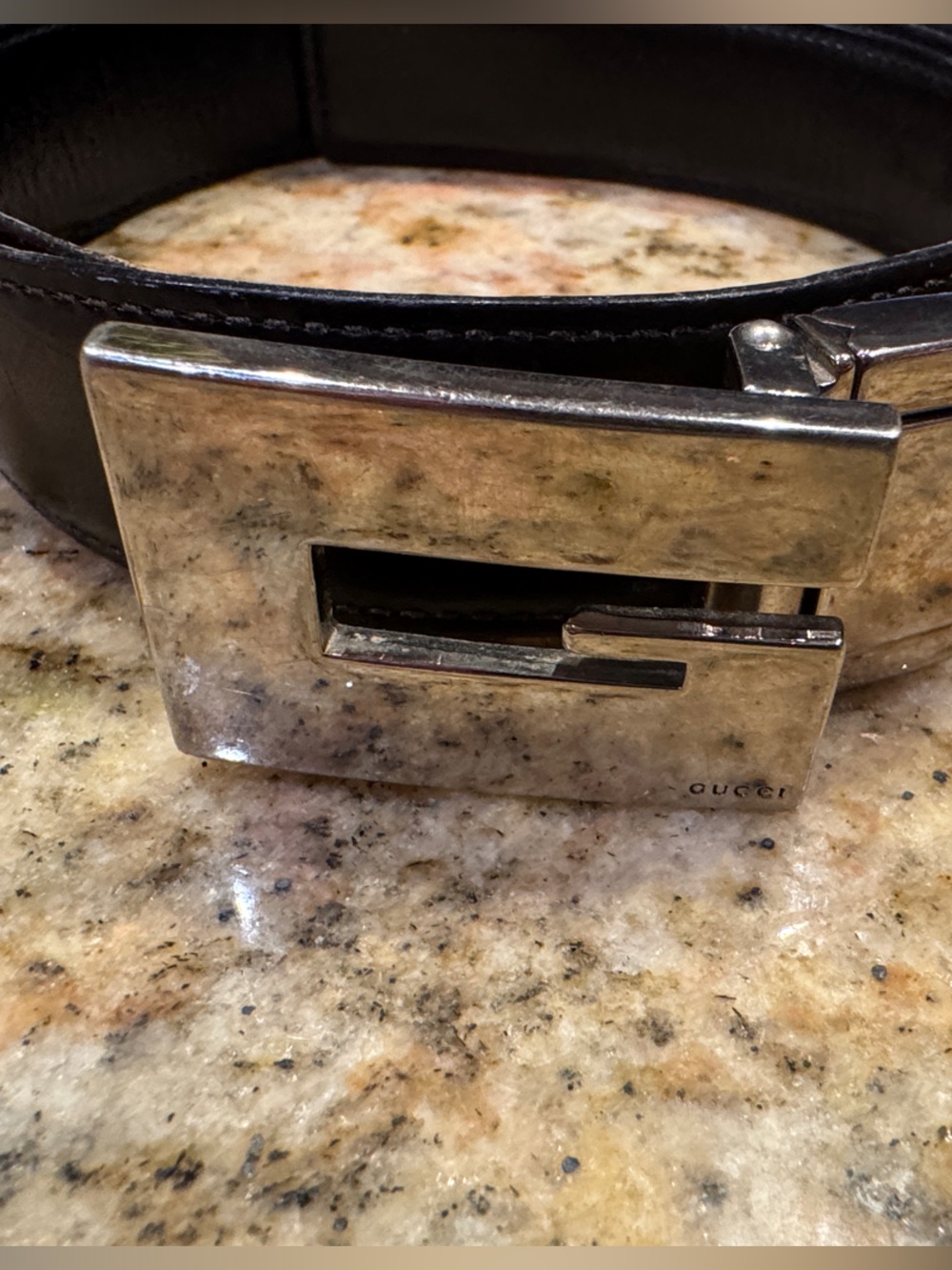 Gucci Men's Black Leather Belt with Silver 'G' Buckle